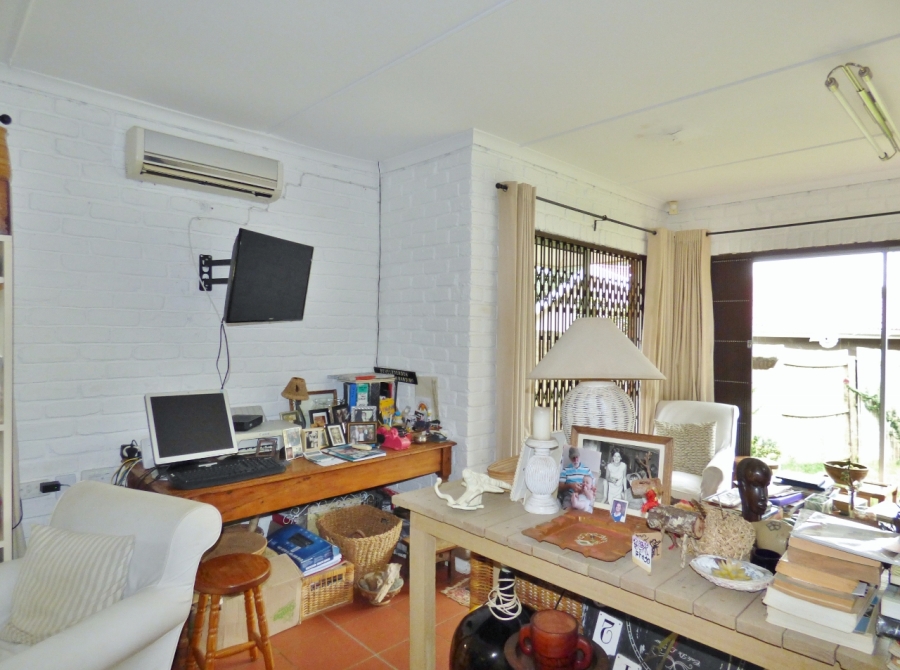 2 Bedroom Property for Sale in West Bank Eastern Cape